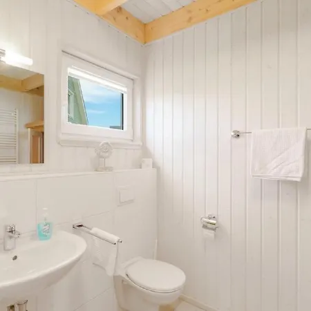 To Huus Holiday home